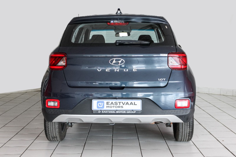 HYUNDAI VENUE 1.0 TGDI MOTION - 7 