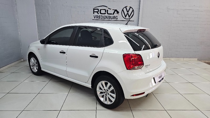 USED VOLKSWAGEN POLO VIVO Hatch 1.4 55kW Trendline 2024 for sale