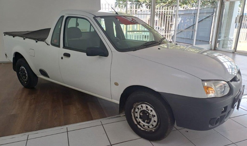FORD BANTAM 2002 - 2012 for Sale in South Africa