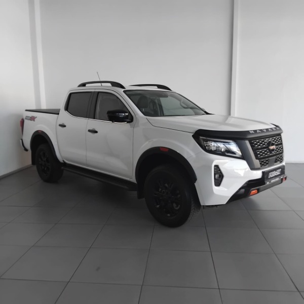 Nissan Navara 2.5 DDTi Pro -2X Double Cab Auto