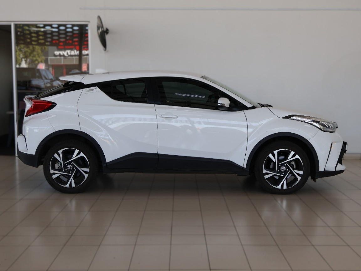 TOYOTA C-HR 1.2T PLUS CVT - 4 