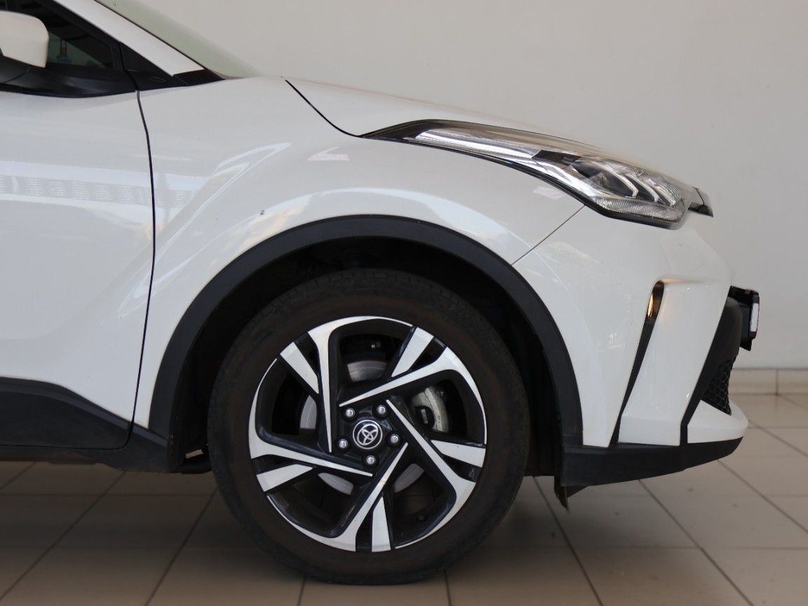 TOYOTA C-HR 1.2T PLUS CVT - 1 