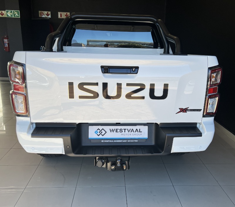 Automatic ISUZU D-MAX 1.9 Ddi HR X-RidER A/T D/C P/U 2024 for sale