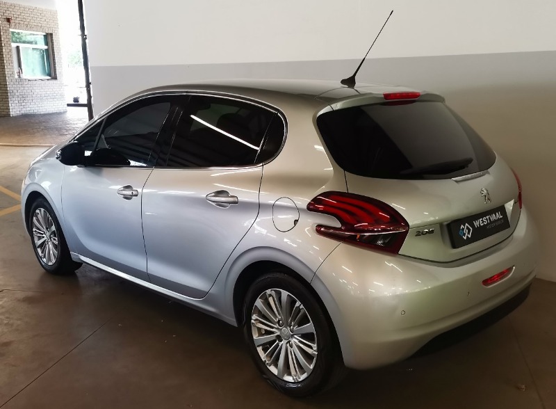 PEUGEOT 208 1.2 VTi  ACTIVE 5DR 2018 for sale in Western Cape, Paarl