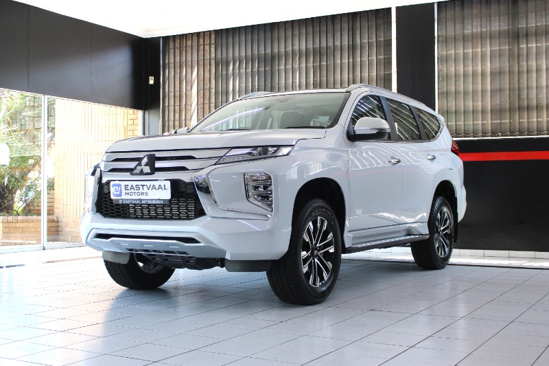 MITSUBISHI PAJERO SPORT 2.4D 4X4 EXCEED A/T - 10 