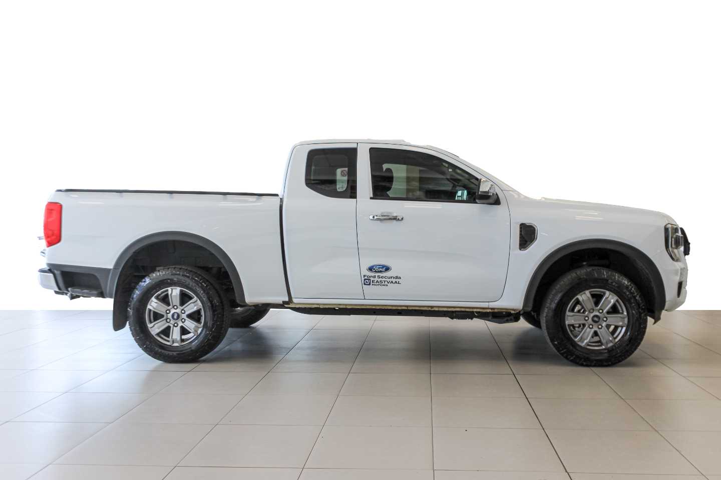 FORD RANGER 2.0D XL HR A/T SUPER CAB P/U - 8 