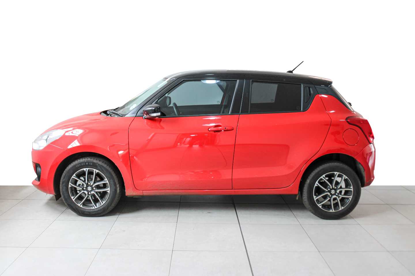 SUZUKI SWIFT 1.2 GLX AMT - 3 