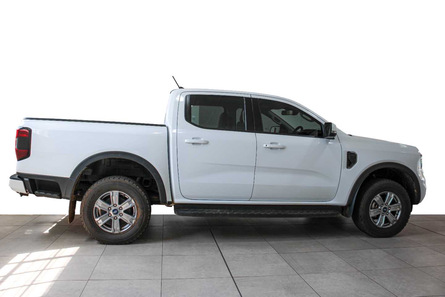 FORD RANGER 2.0D XLT 4X4 A/T D/C P/U - 7 