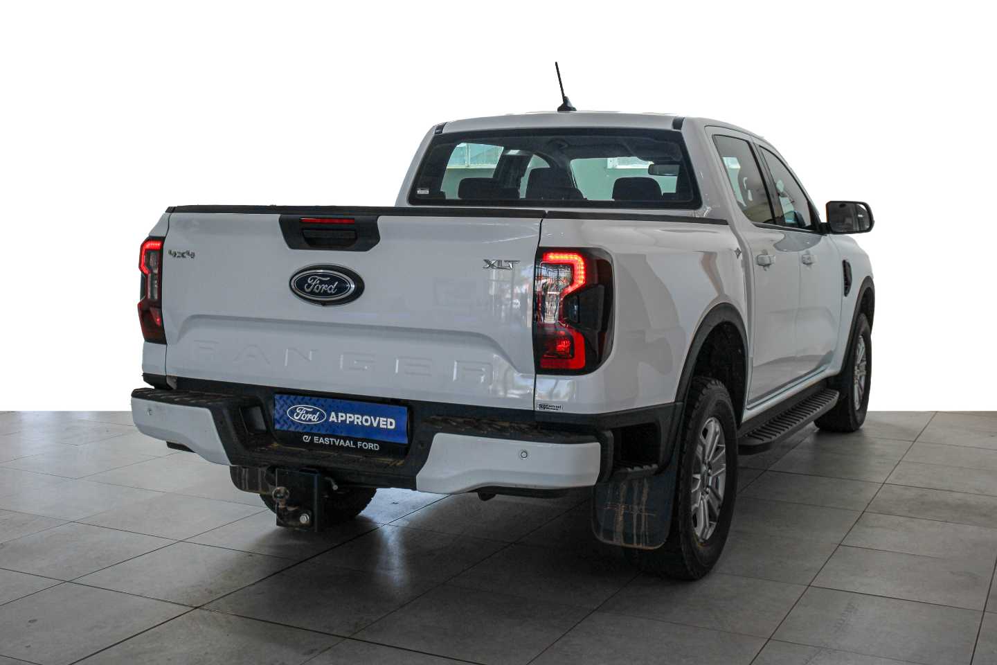 FORD RANGER 2.0D XLT 4X4 A/T D/C P/U - 6 