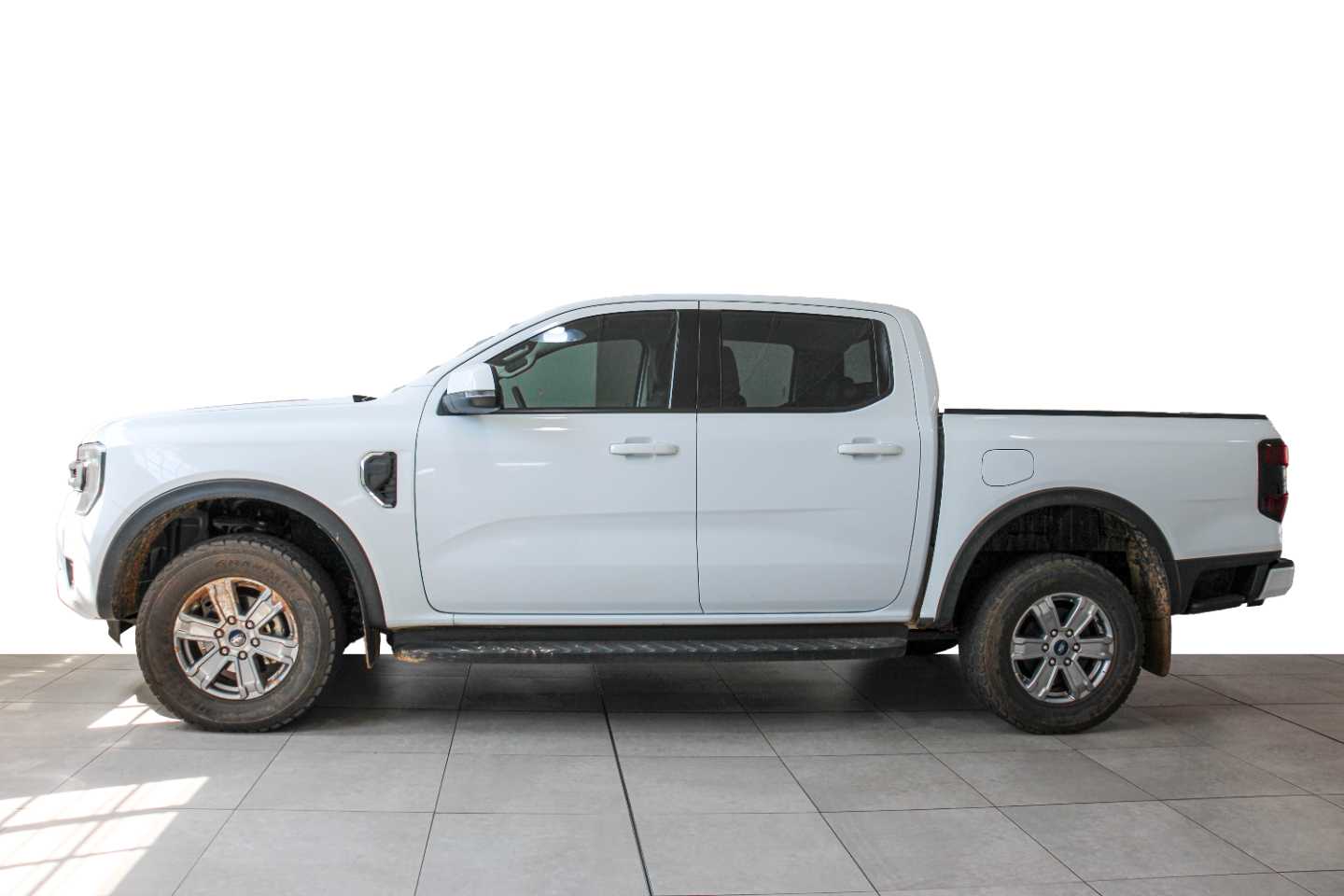 FORD RANGER 2.0D XLT 4X4 A/T D/C P/U - 3 