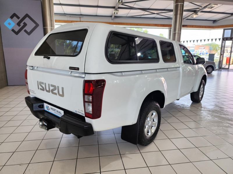 USED ISUZU KB 250 D-TEQ HO LE P/U S/C 2017 for sale