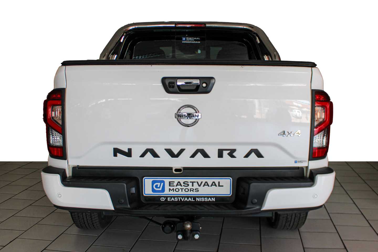 NISSAN NAVARA 2.5DDTI LE/LE PLUS 4X4 D/C P/U - 4 