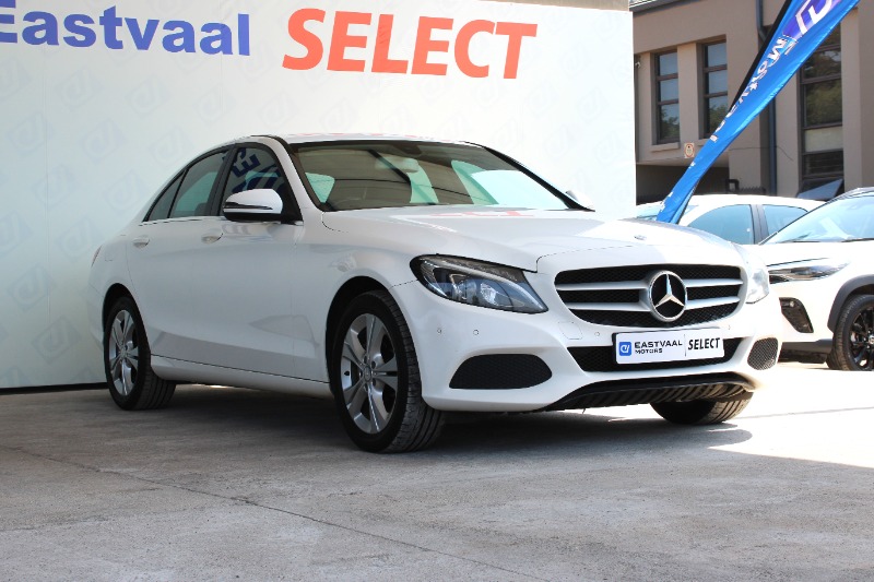 MERCEDES-BENZ C CLASS (2014) C200 AVANTGARDE A/T for Sale in South Africa