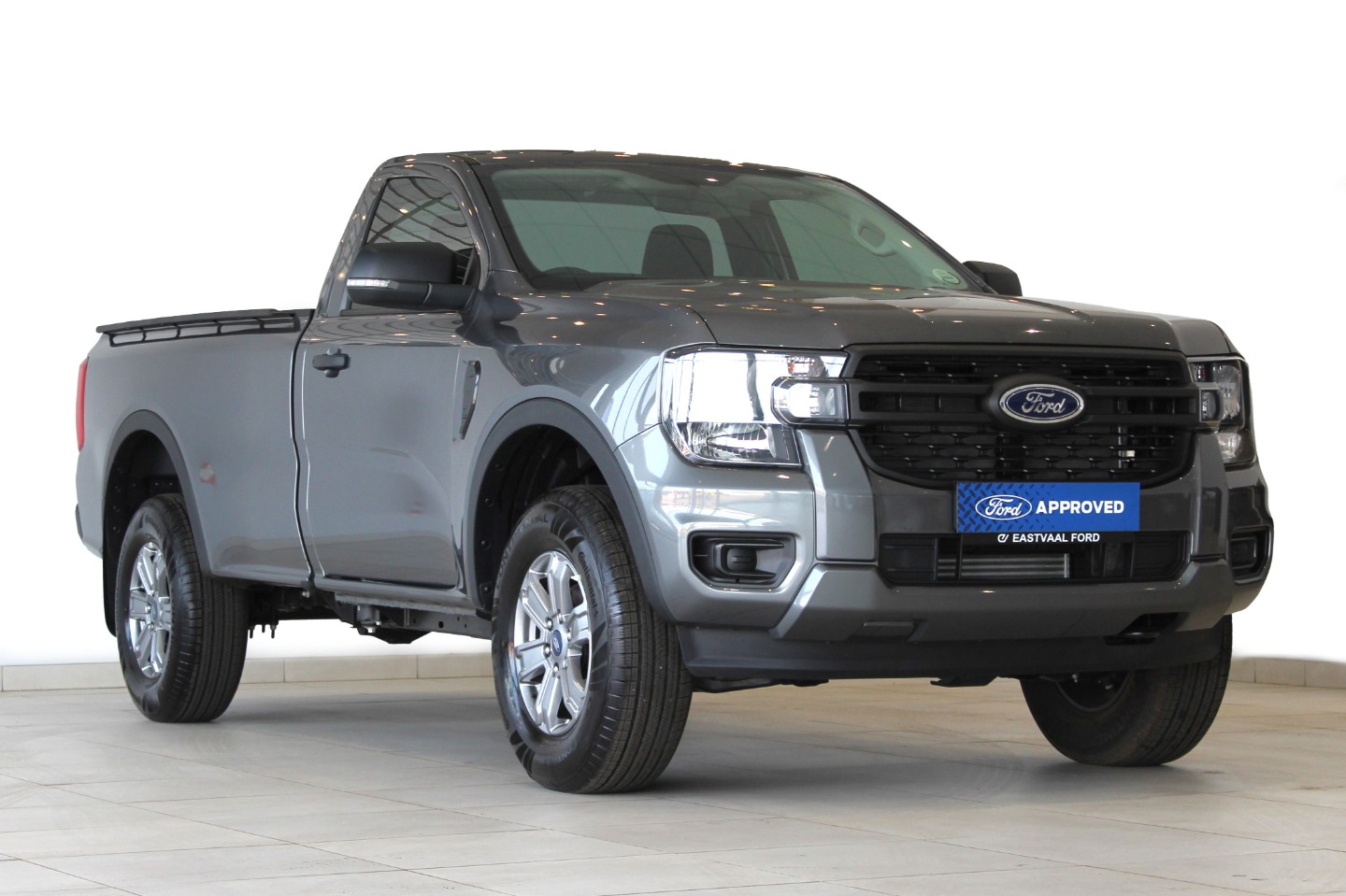 FORD RANGER 2.0D XL HR A/T S/C P/U - Main Vehicle Image