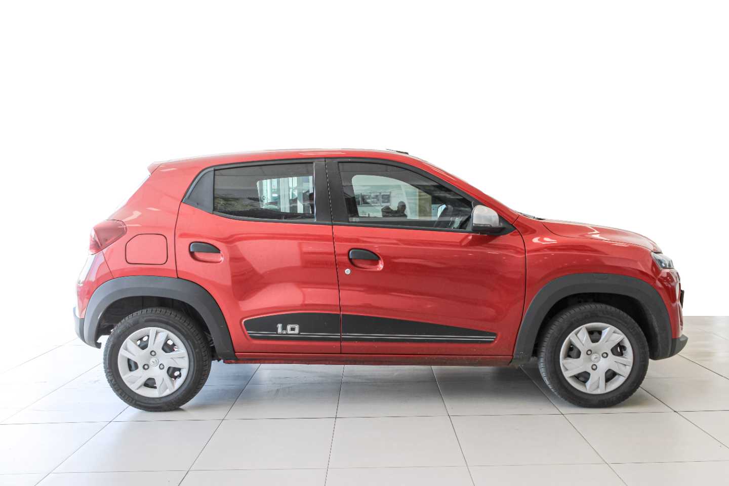 RENAULT KWID 1.0 DYNAMIQUE / ZEN 5DR - 8 