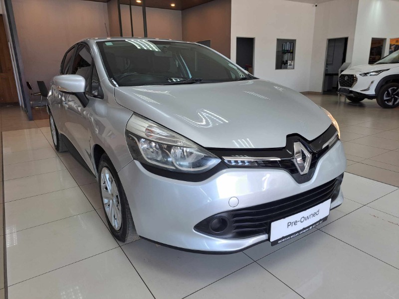 Renault Clio IV 900T (66kW) Expression 5 Door