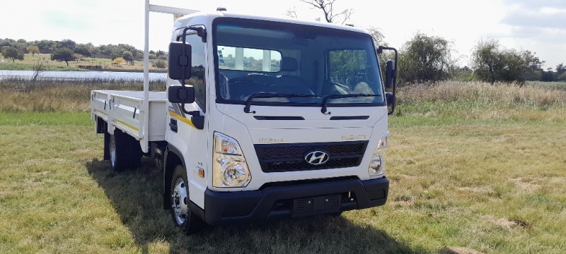 HYUNDAI EX-8 F/C D/S for Sale in South Africa