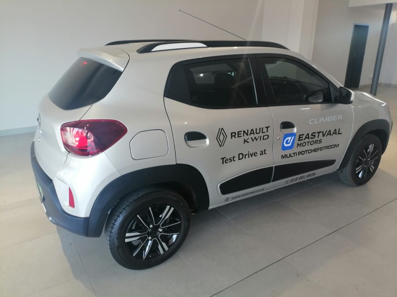 RENAULT KWID 1.0 CLIMBER 5DR - 2 