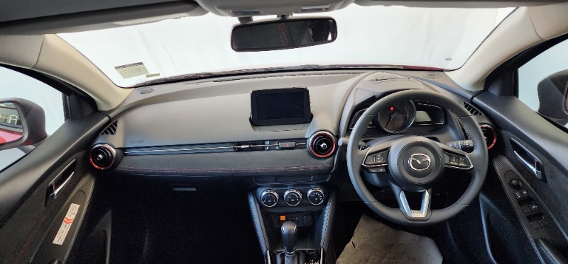 MAZDA 2 MAZDA2 1.5 INDIVIDUAL A/T 5DR - 8 