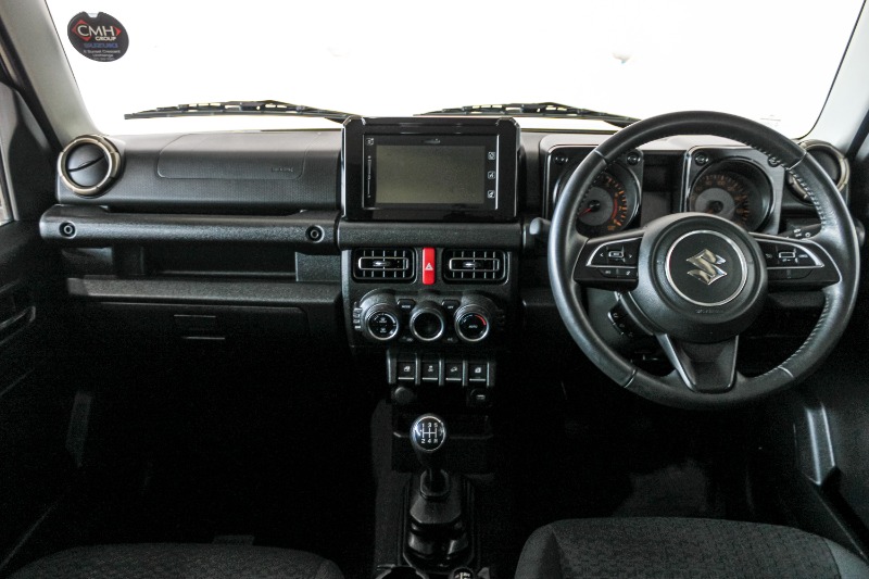 SUZUKI JIMNY 1.5 GLX - 16 