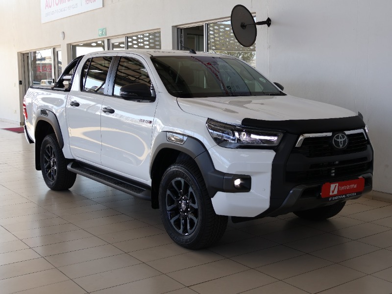 TOYOTA HILUX 2.8 GD-6 RB LEGEND A/T P/U D/C (MHEV) for Sale in South Africa