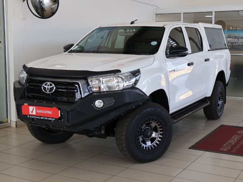 TOYOTA HILUX 2.4 GD-6 SRX 4X4 P/U D/C - 21 