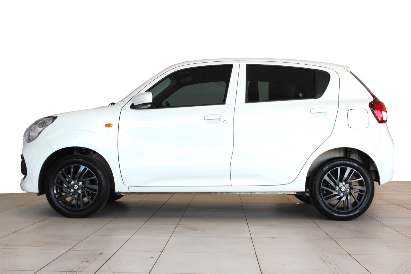 SUZUKI CELERIO 1.0 GL - 3 