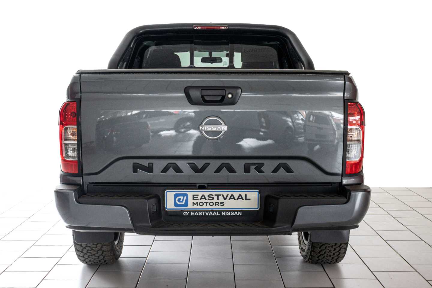 NISSAN NAVARA 2.5DDTI SE PLUS D/C P/U - 6 