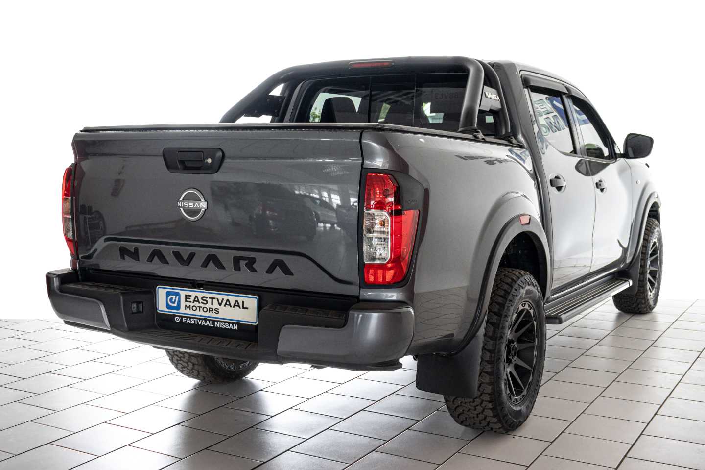 NISSAN NAVARA 2.5DDTI SE PLUS D/C P/U - 7 