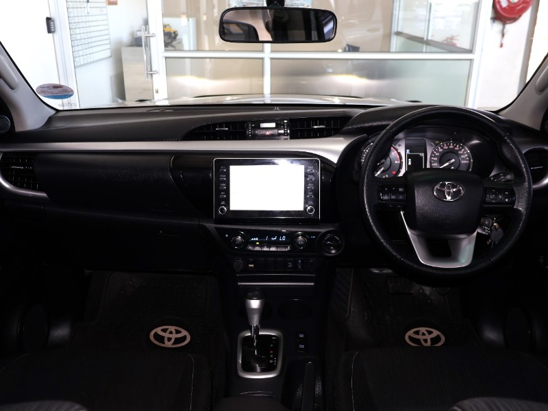 TOYOTA HILUX 2016 ON HiluxDC 2.8GD6 4X4 RAI AT (C37) - 4 