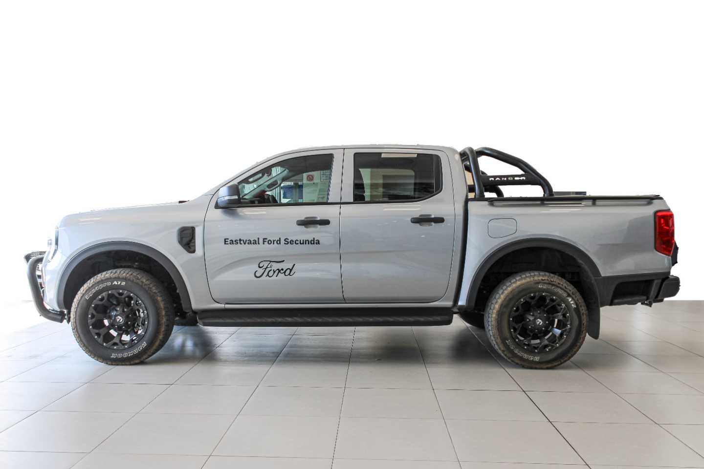 FORD RANGER 2.0D XL A/T D/C P/U - 11 