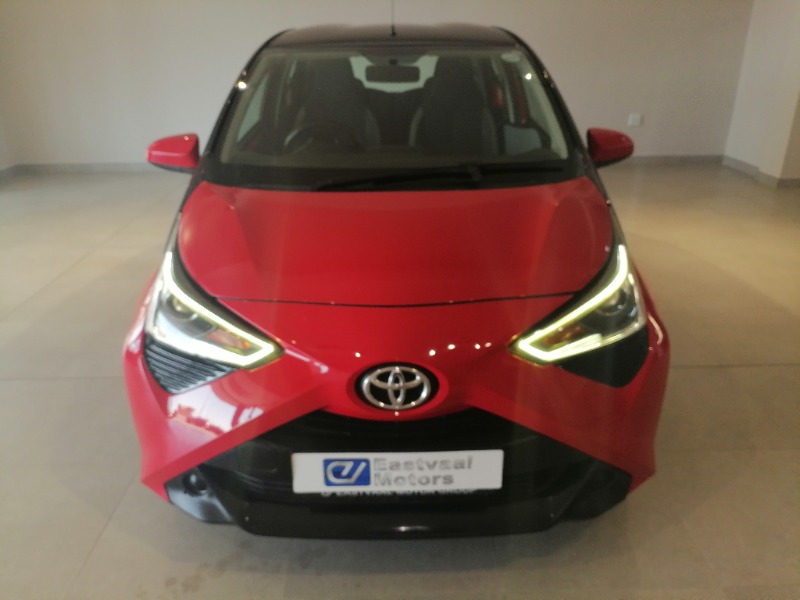 TOYOTA Aygo X-Play Black (52B) - 1 