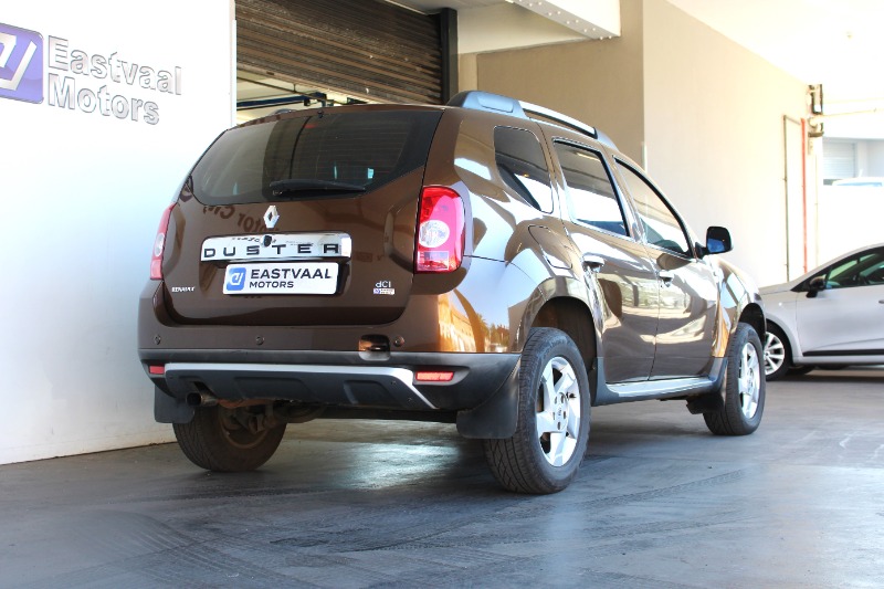 RENAULT DUSTER 1.5 dCI DYNAMIQUE - 6 