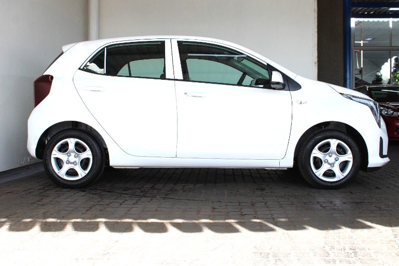 KIA PICANTO 1.0 LX - 7 