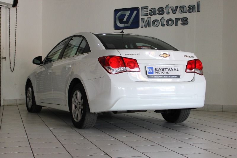 CHEVROLET CRUZE 1.6 LS - 4 