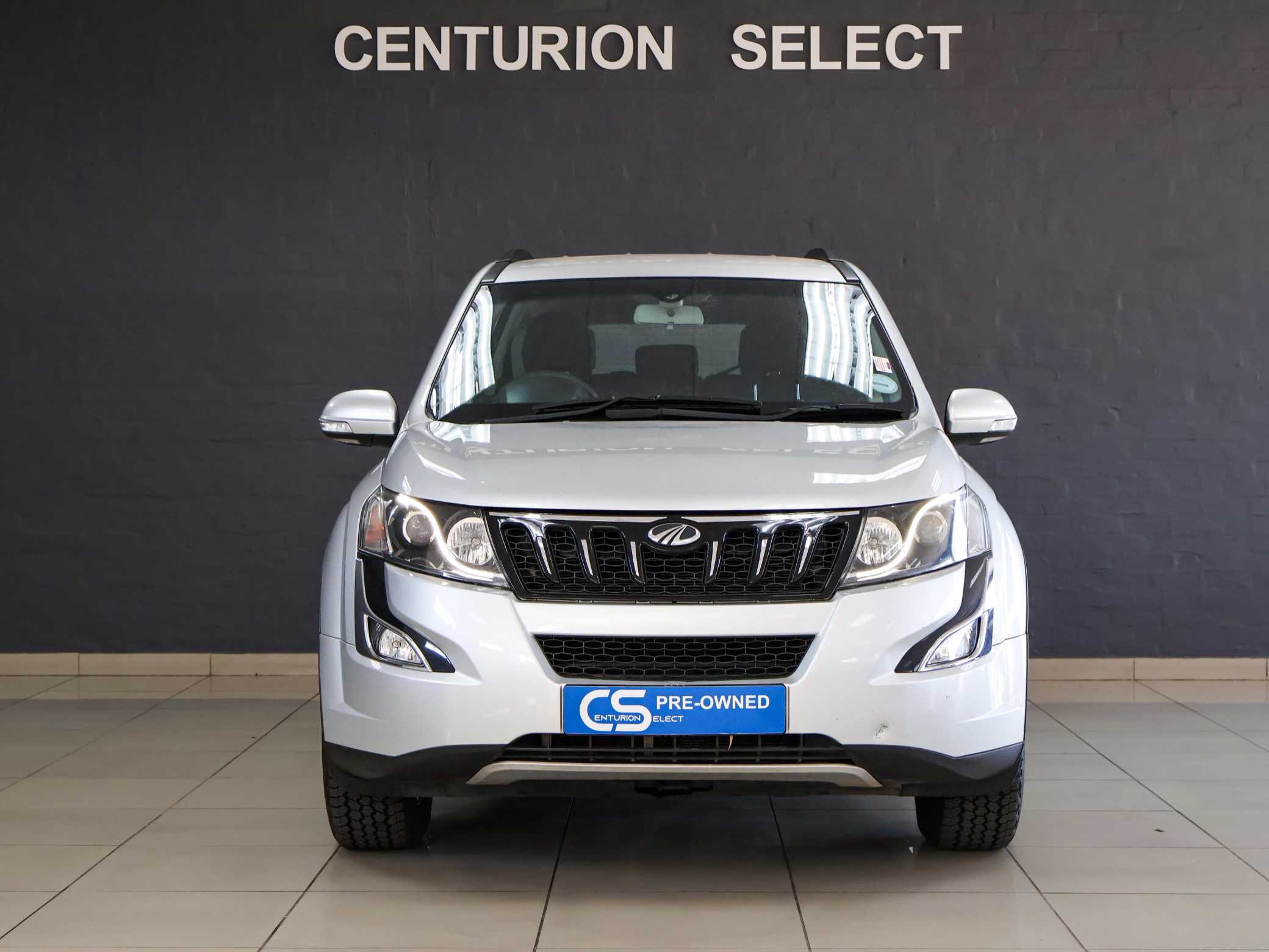 Mahindra XUV 500 2.2d (W6) mHawk 7 Seater