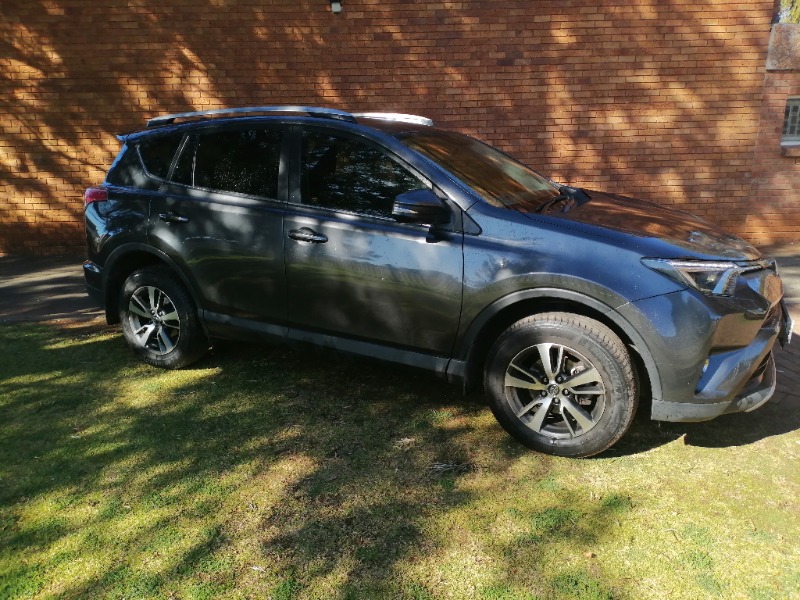 TOYOTA RAV4 2.0 GX CVT 2WD (51G) for Sale in South Africa