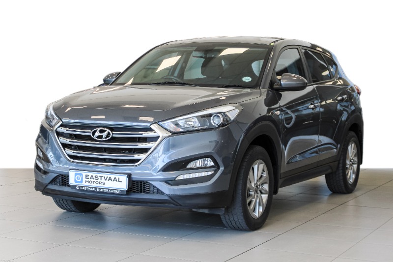 HYUNDAI TUCSON 2.0 PREMIUM A/T - 5 