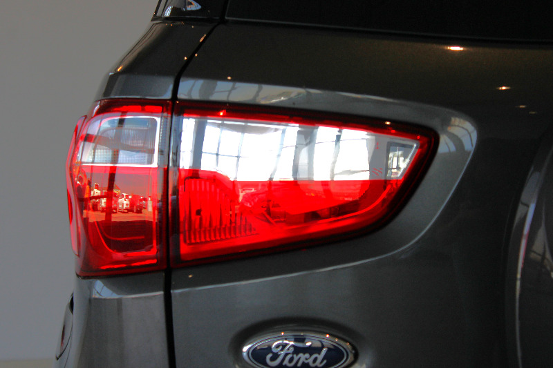 FORD ECOSPORT 1.0 ECOBOOST TITANIUM A/T - 9 