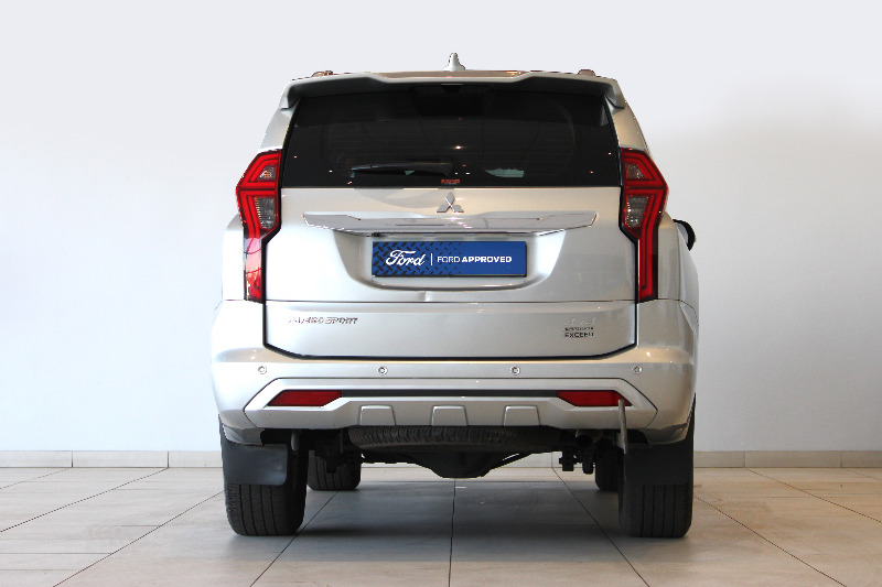 MITSUBISHI PAJERO SPORT 2.4D 4X4 EXCEED A/T - 5 