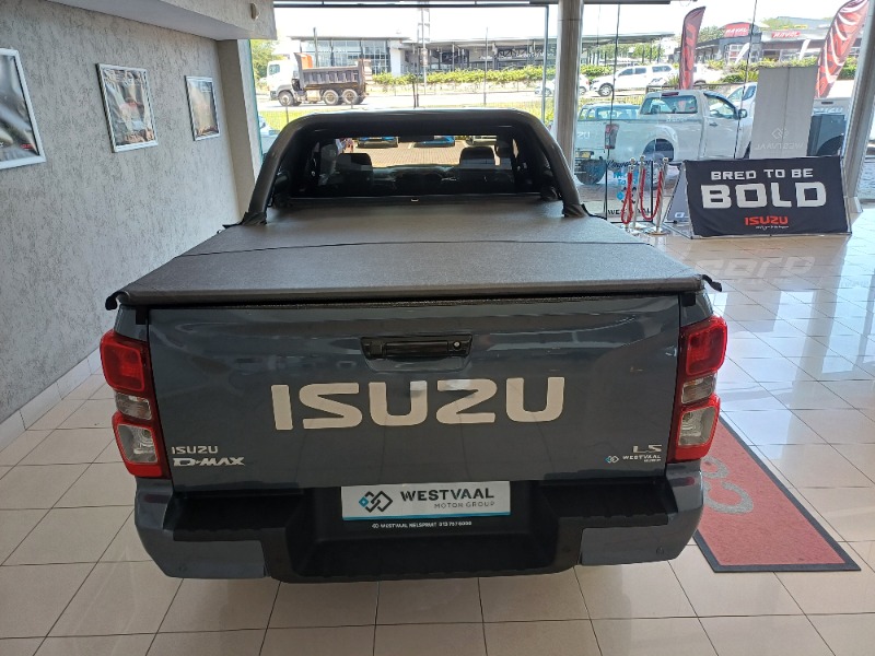 Automatic ISUZU 1.9 DDI E/CAB HR LS A/T 2024 for sale