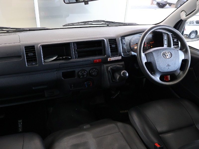 TOYOTA Hiace Hiace Ses fikile 2.5D 16s (CXC) - 11 