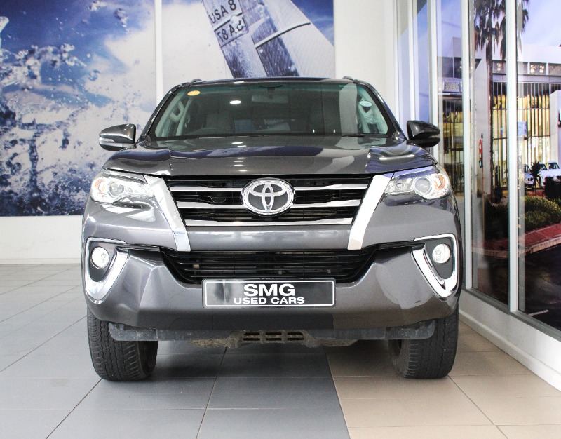 Toyota Toyota Fortuner 2.4gd-6 R/b A/t  2019 for sale in 