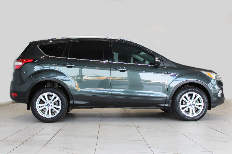 FORD KUGA 1.5 ECOBOOST AMBIENTE A/T - 7 