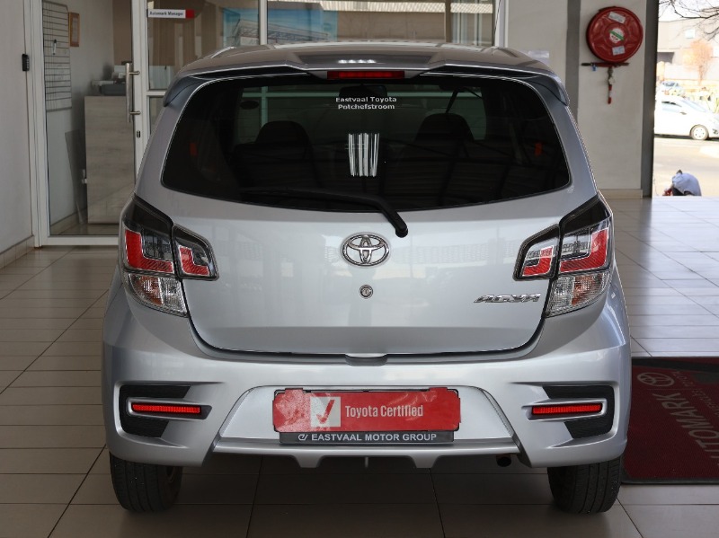 TOYOTA AGYA 1.0 - 7 