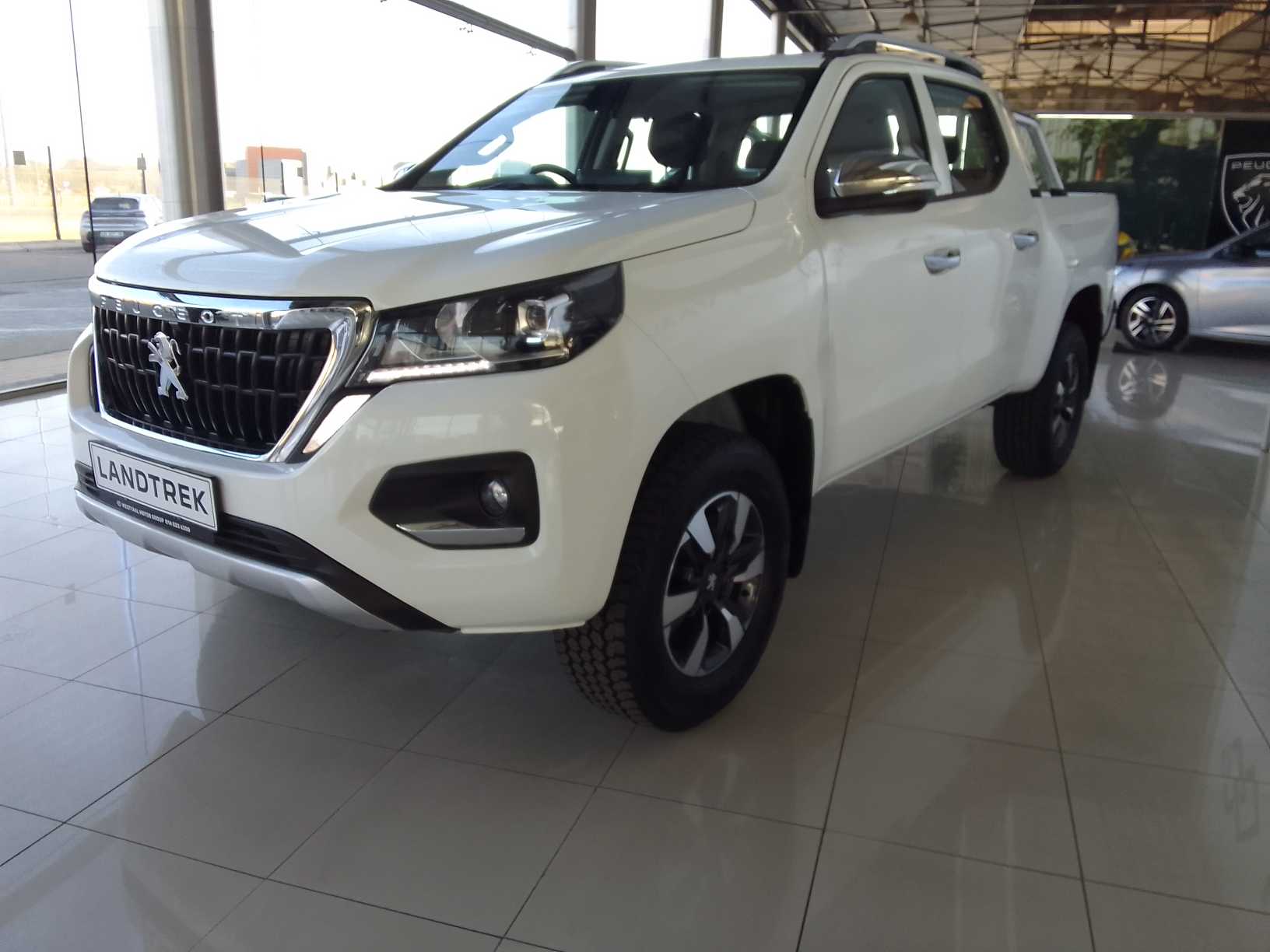 PEUGEOT LANDTREK ALLURE 2024 for sale in North West Province, Rustenburg