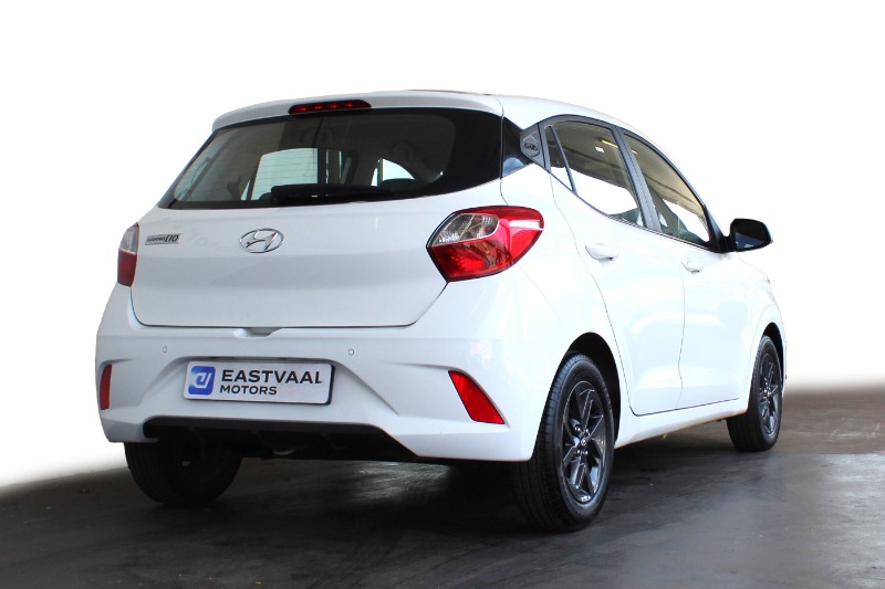 HYUNDAI i10 GRAND i10 1.0 FLUID/EXECUTIVE - 6 