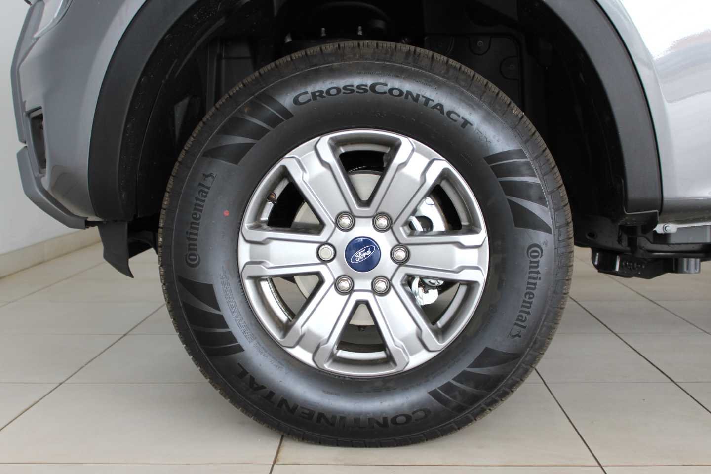 FORD RANGER 2.0D XL A/T D/C P/U - 11 