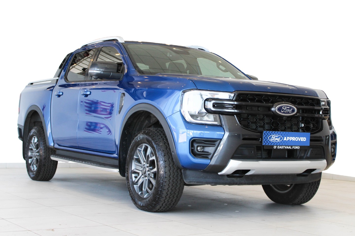 FORD RANGER 2.0D BI-TURBO WILDTRAK A/T D/C P/U - Main Vehicle Image