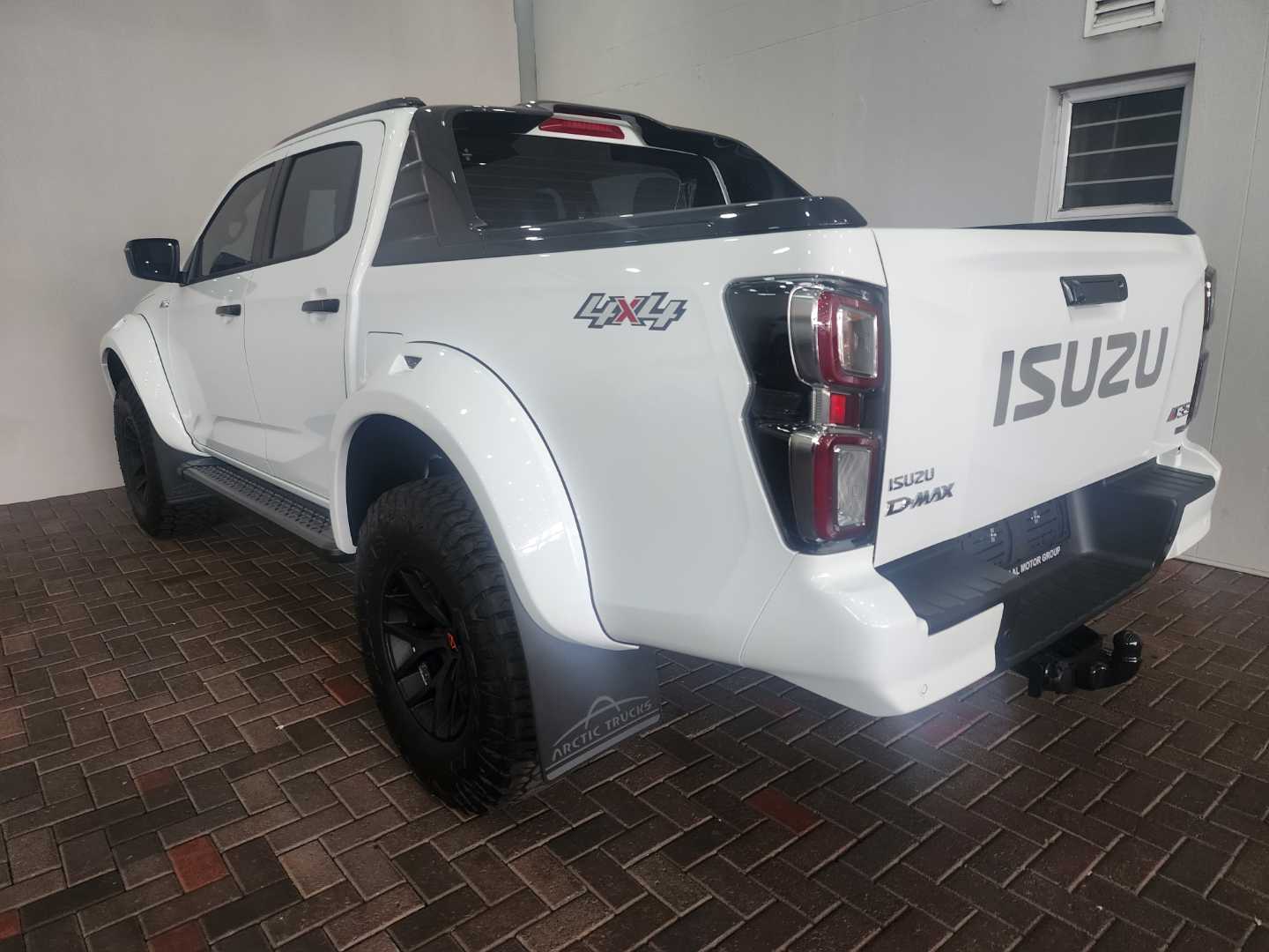 ISUZU D-MAX 3.0Ddi ARCTIC 4X4 A/T P/U D/C - 5 